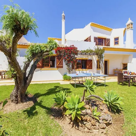 Villa In Gale Near Stunning Sandy Beaches Villa Albufeira