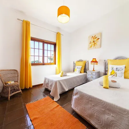 Villa Villa In Gale Near Stunning Sandy Beaches Albufeira