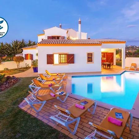 Villa Villa In Gale Near Stunning Sandy Beaches Albufeira
